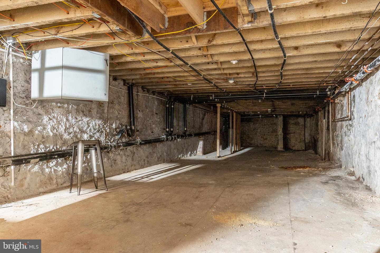 2737 W Girard Ave Property Photo 15
