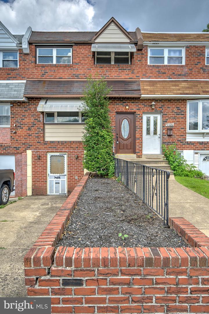 12633 Biscayne Dr Property Photo 1