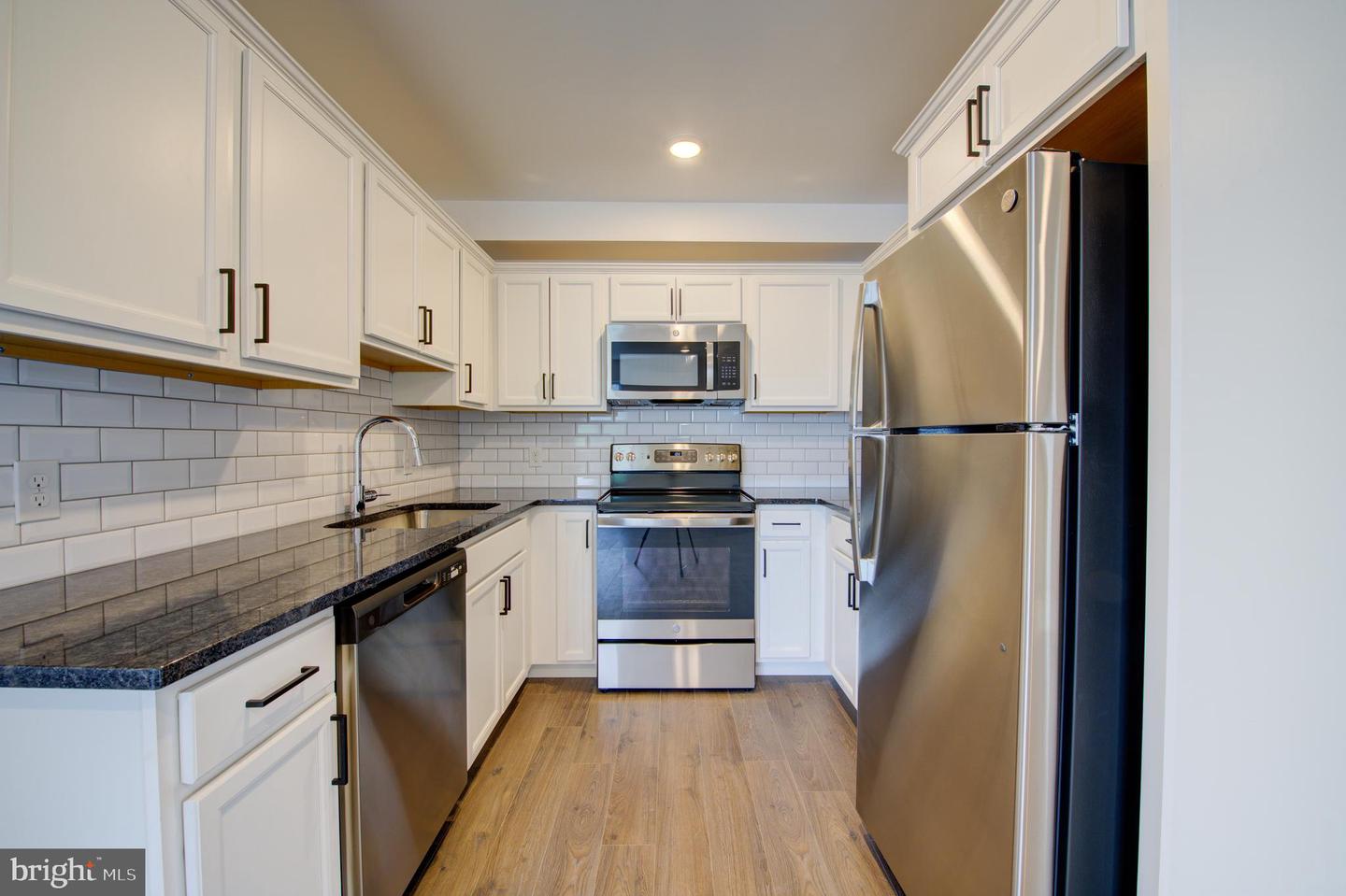 6649 Ridge Ave #b103 Property Photo 1
