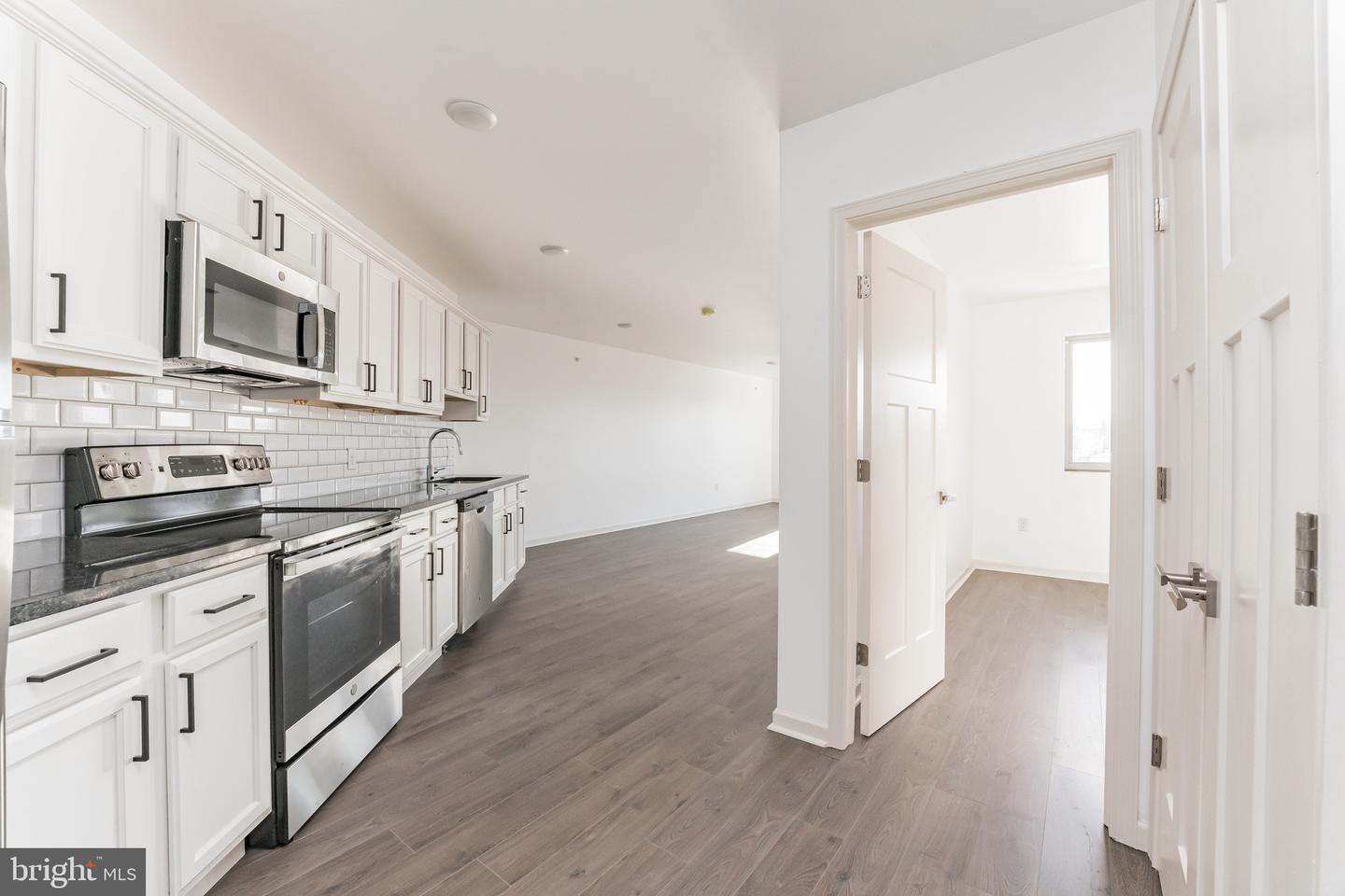 6649 Ridge Ave #a201 Property Photo 1