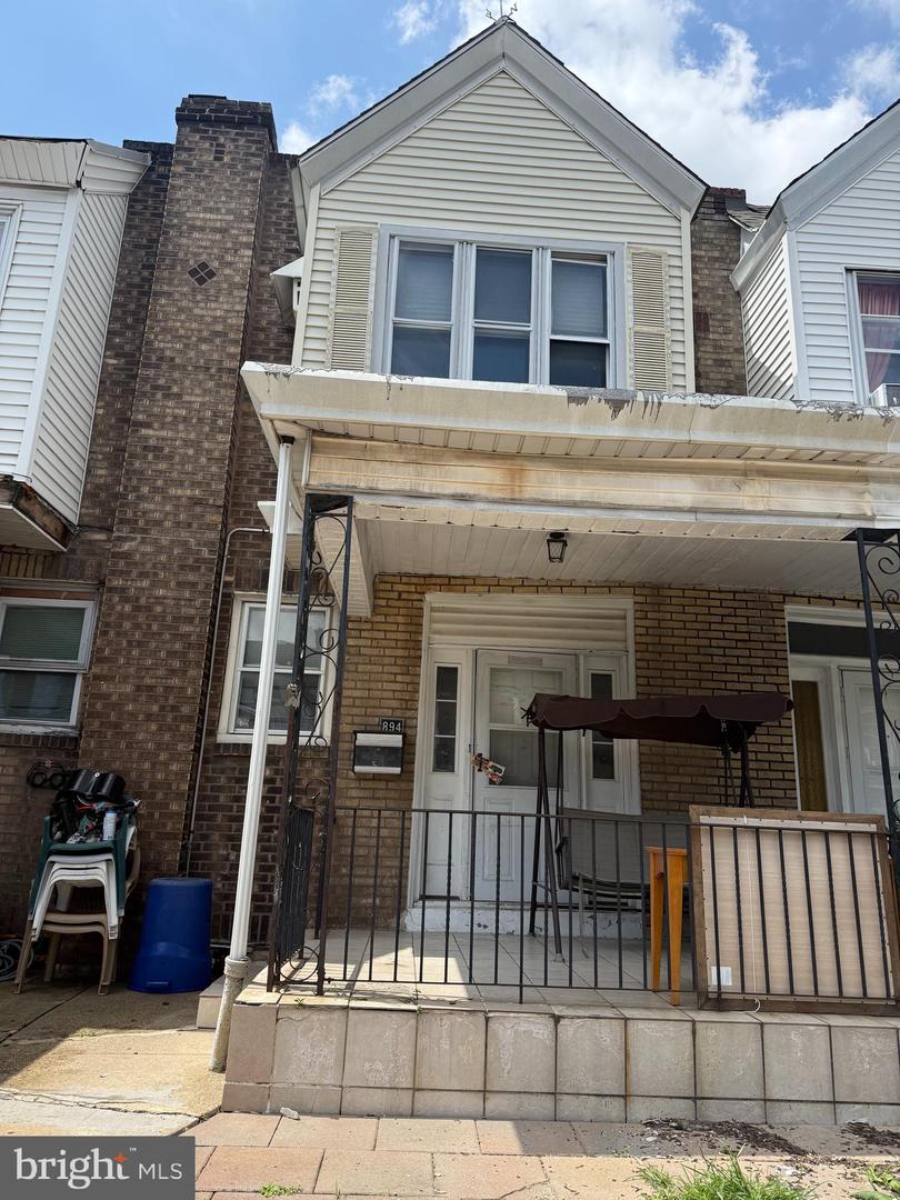 894 Granite St Property Photo 1