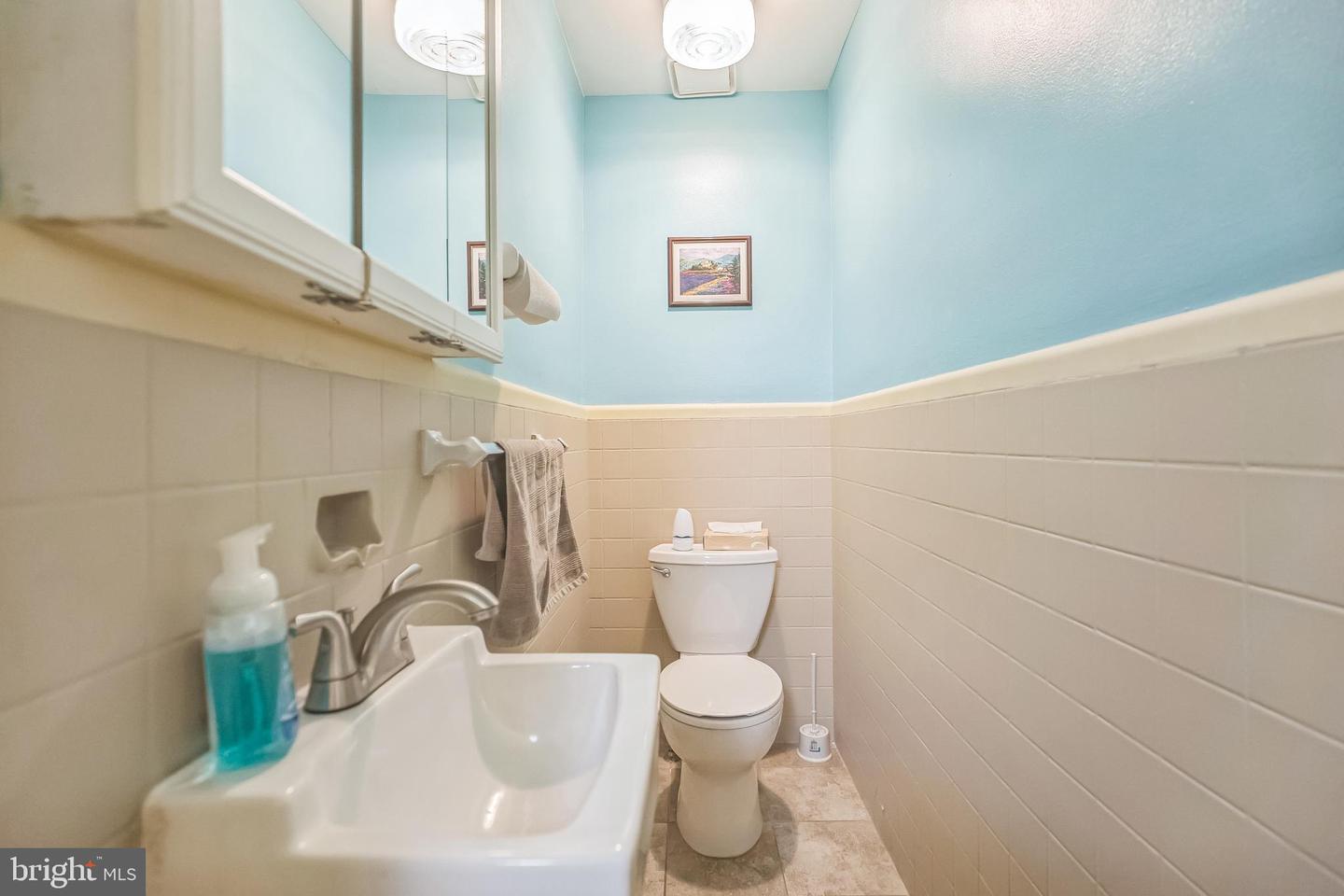 2047 Locust St Property Photo 13