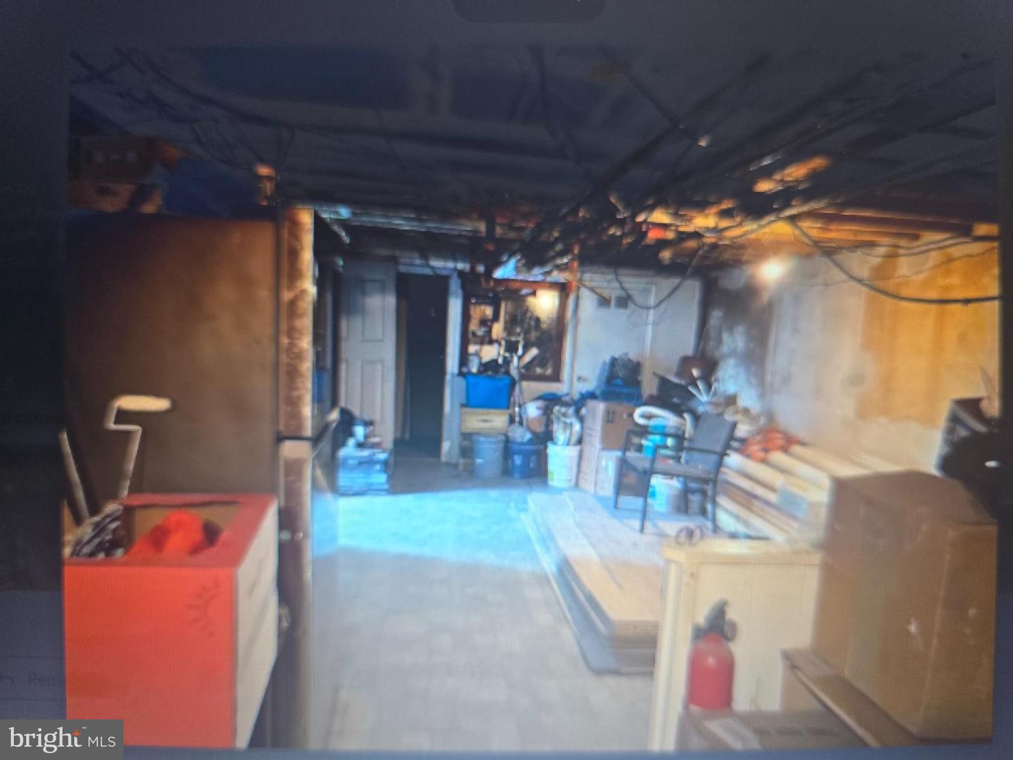 555 E Comly St Property Photo 2