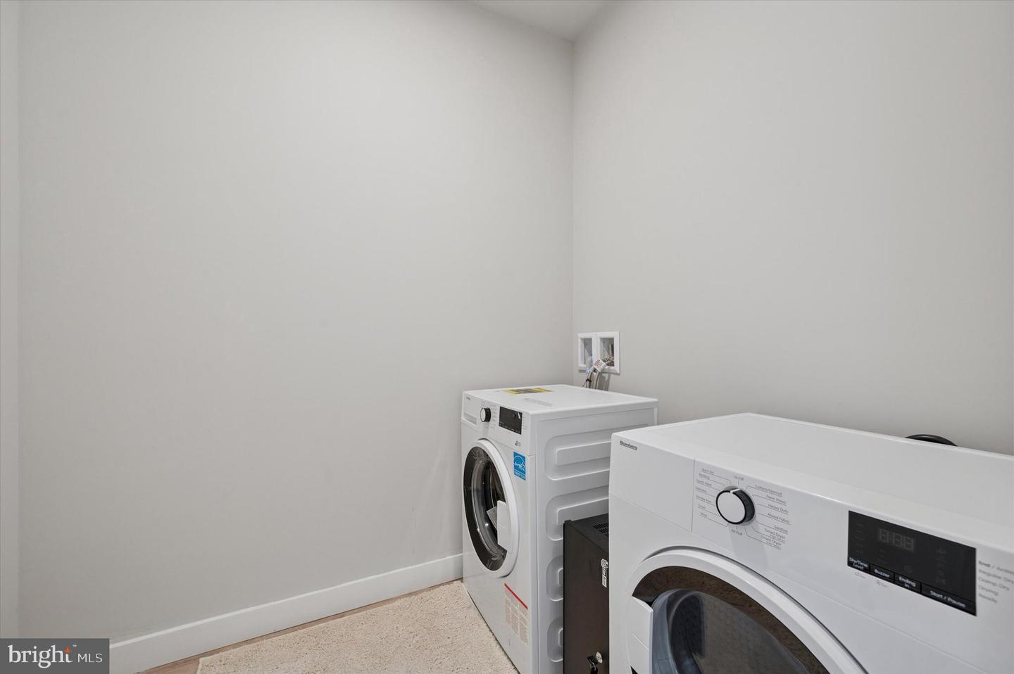 3024 N American St Property Photo 15