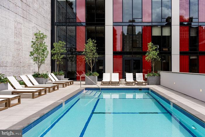 210 S 12TH ST #1B-1-10A Property Photo 1