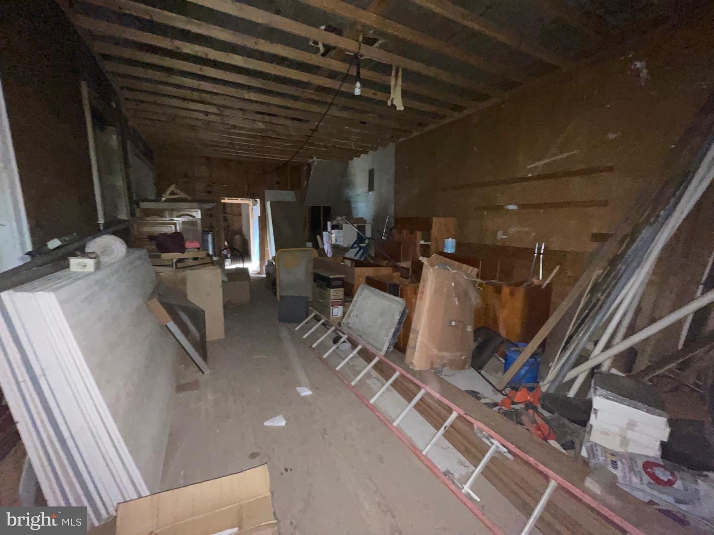 1801 S 57th St Property Photo 6