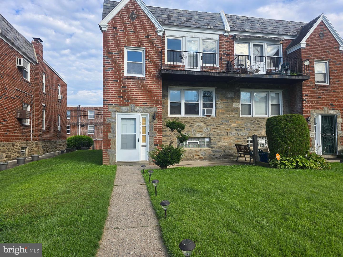 934 E Durard St #1 Property Photo 1