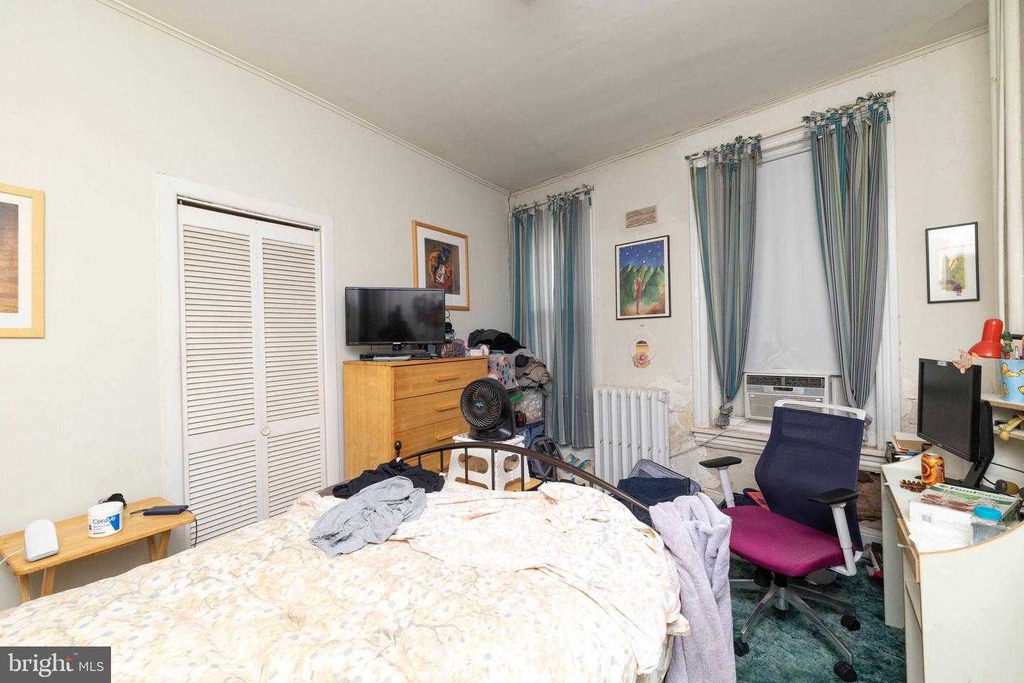 3921 Cresson St Property Photo 15