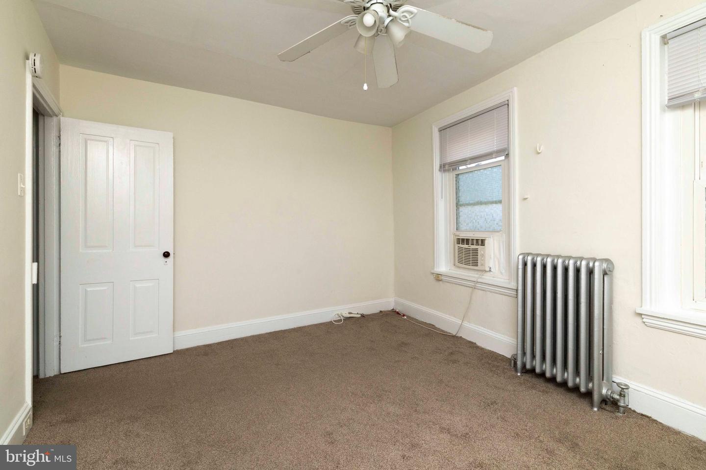 3921 Cresson St Property Photo 26