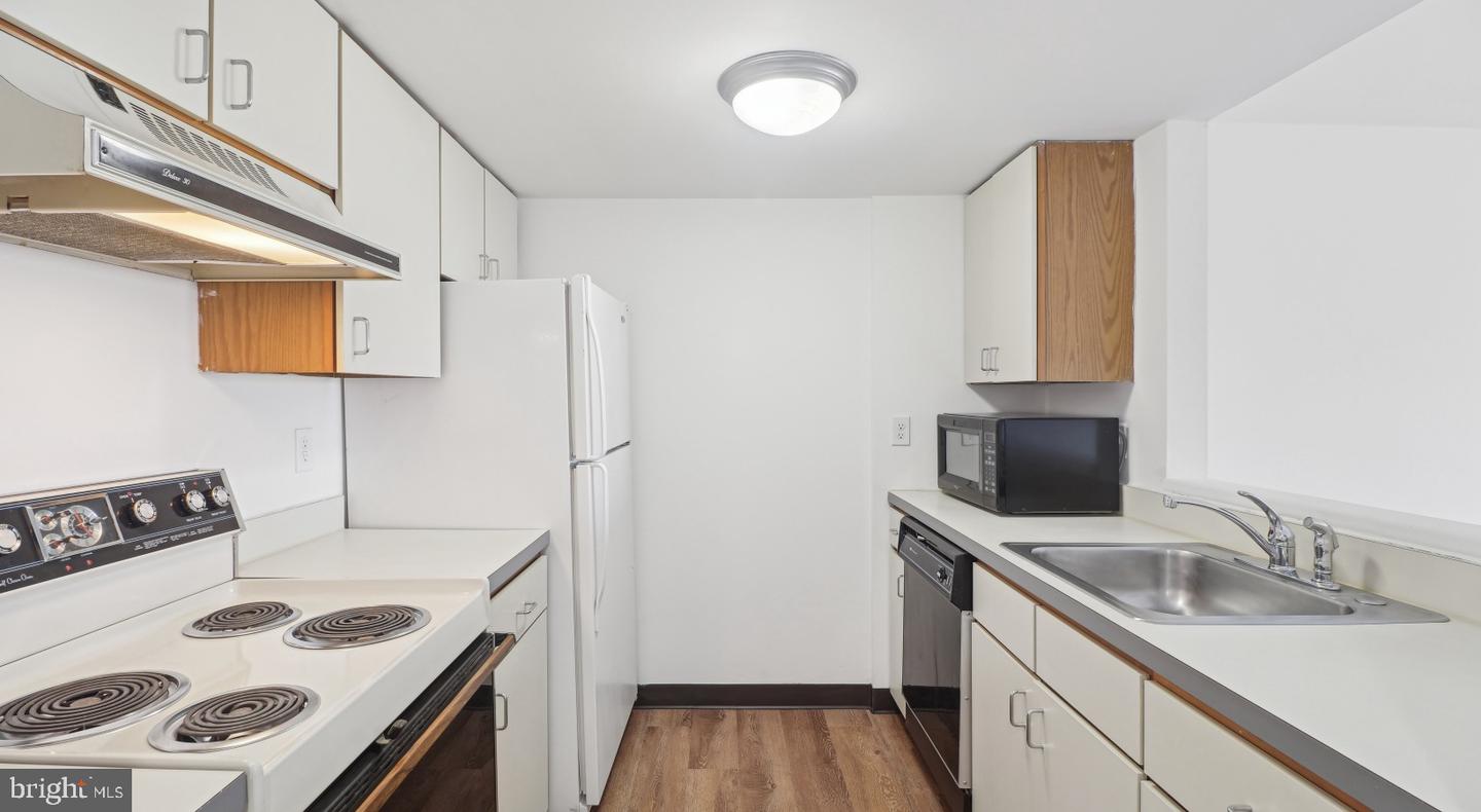 450 N 18th St #1b-0246 Property Photo 37