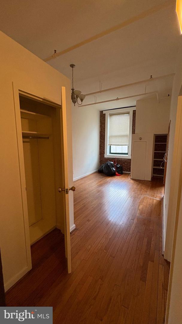 1010 Race St #5i Property Photo 2