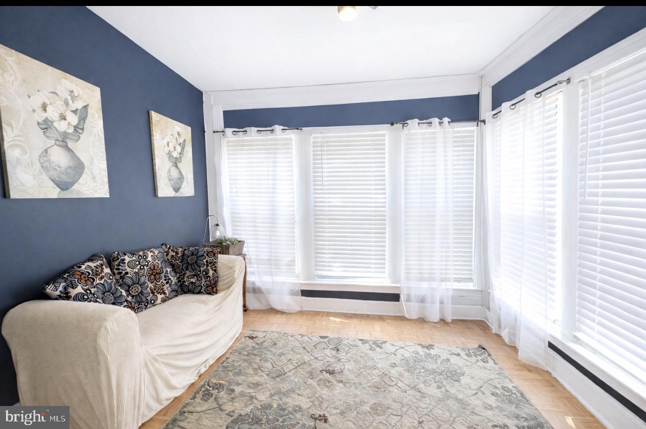 60 E Durham Property Photo 6
