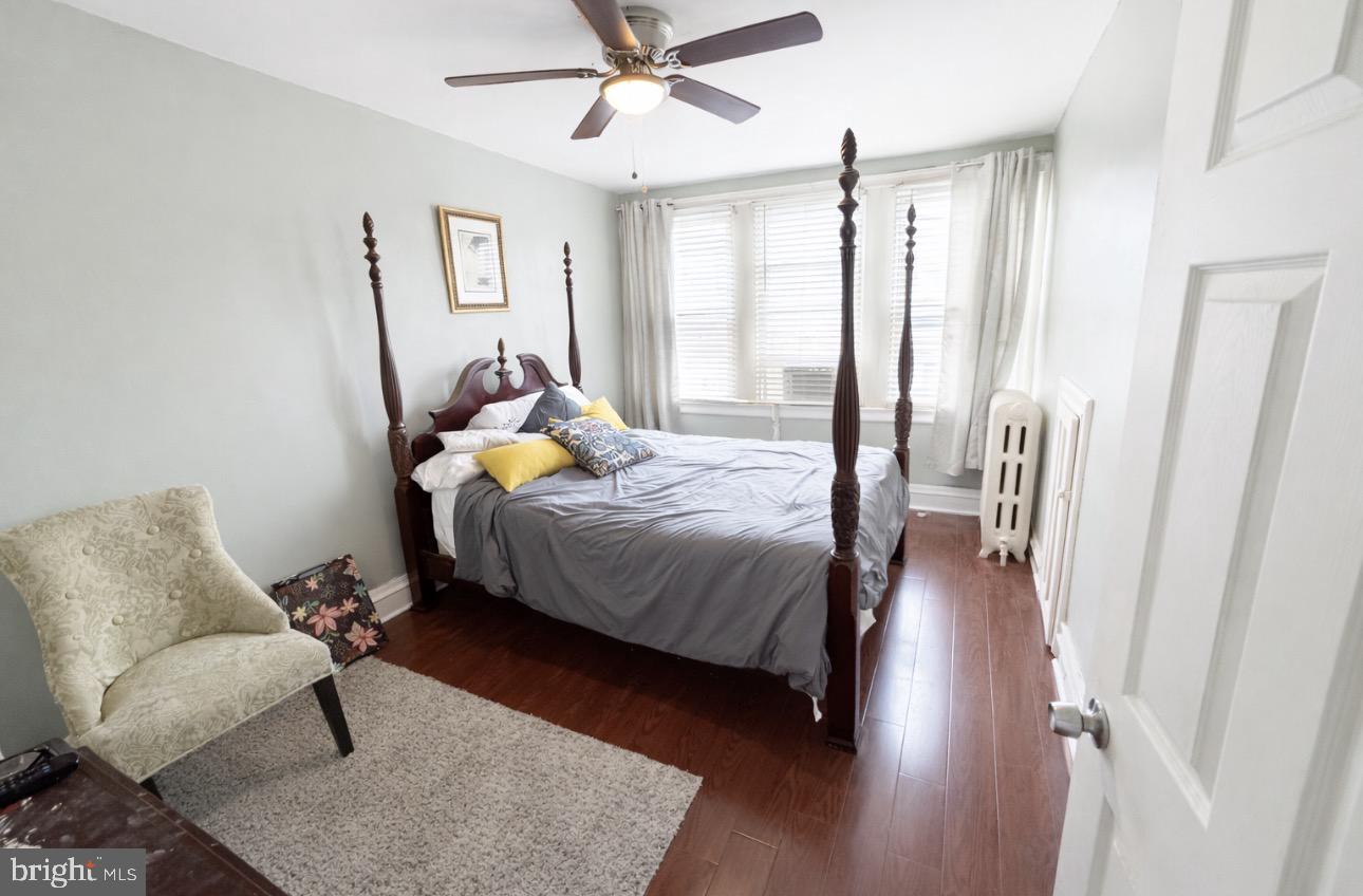 60 E Durham Property Photo 15