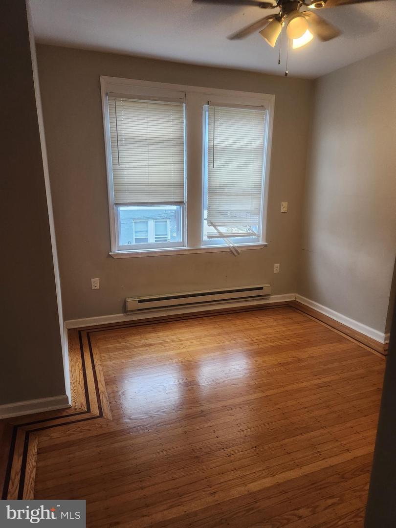 5250 W Berks St #2 Property Photo 4