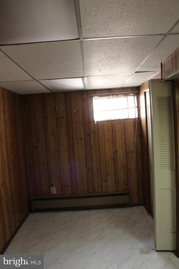 2485 Napfle St Property Photo 7