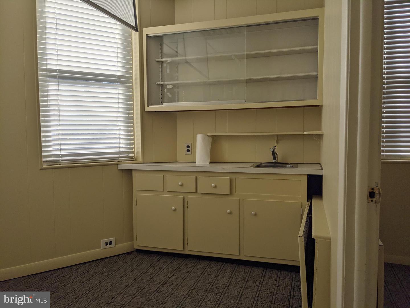 6302 Morton St #commercial Property Photo 10