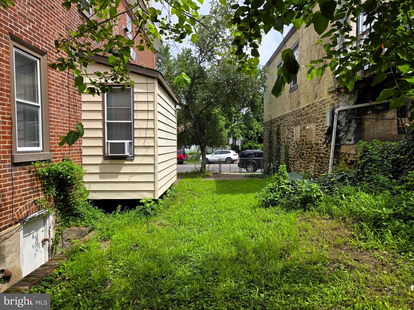 220 E Tabor Rd Property Photo 6