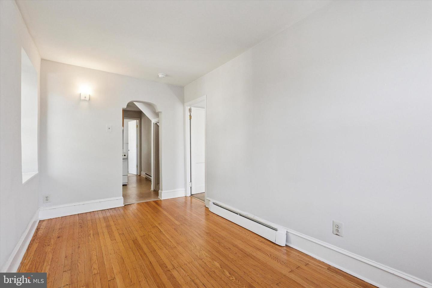4381-83 Pechin St Property Photo 5