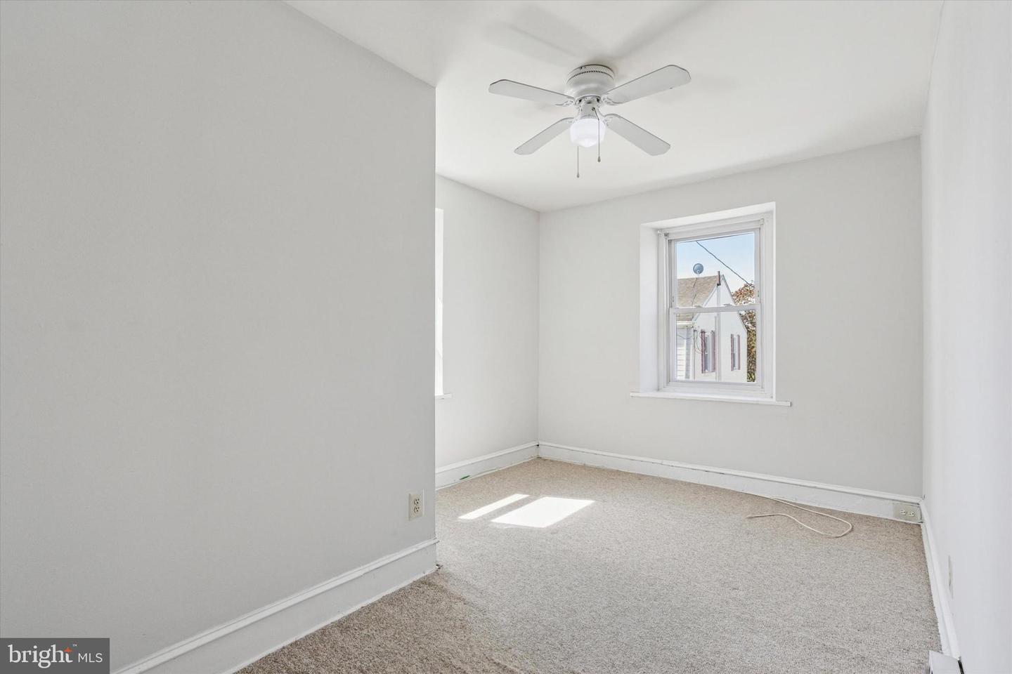 4381-83 Pechin St Property Photo 8
