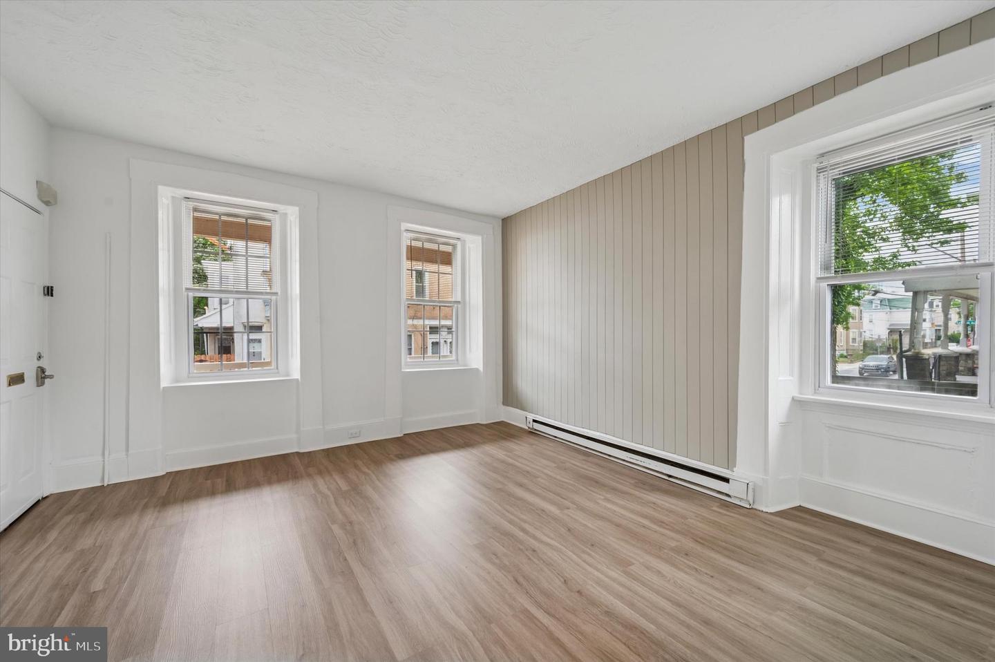 4381-83 Pechin St Property Photo 11