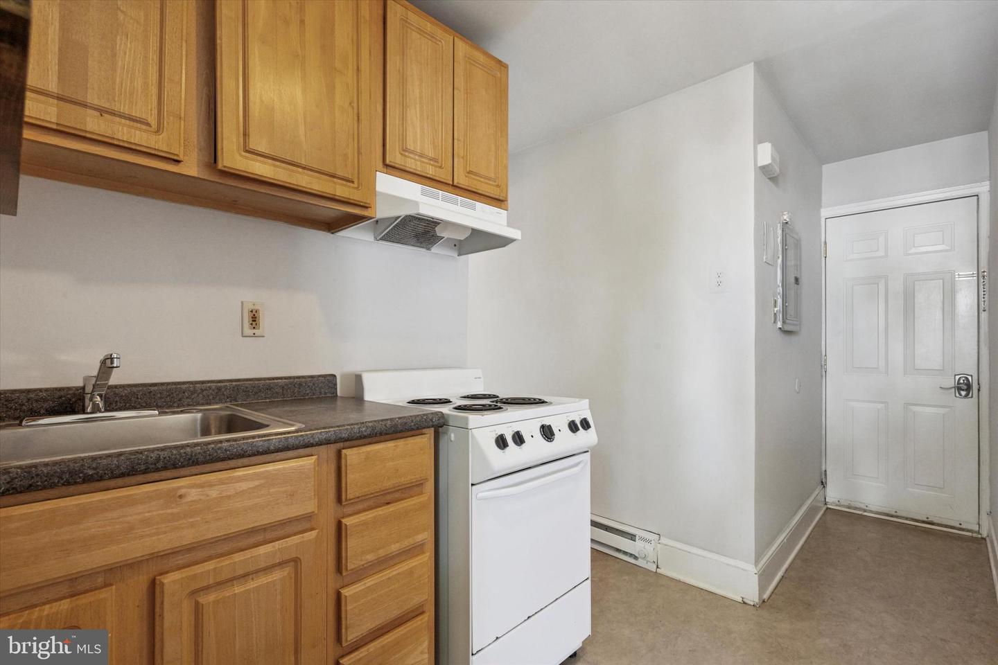 4381-83 Pechin St Property Photo 20