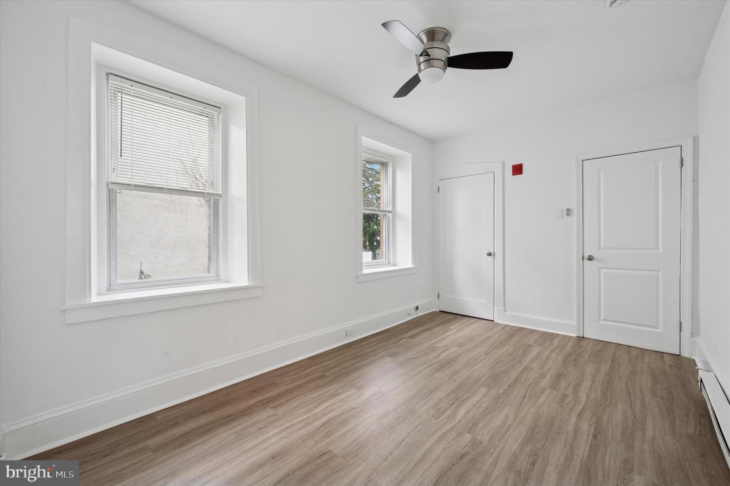 4381-83 Pechin St Property Photo 25