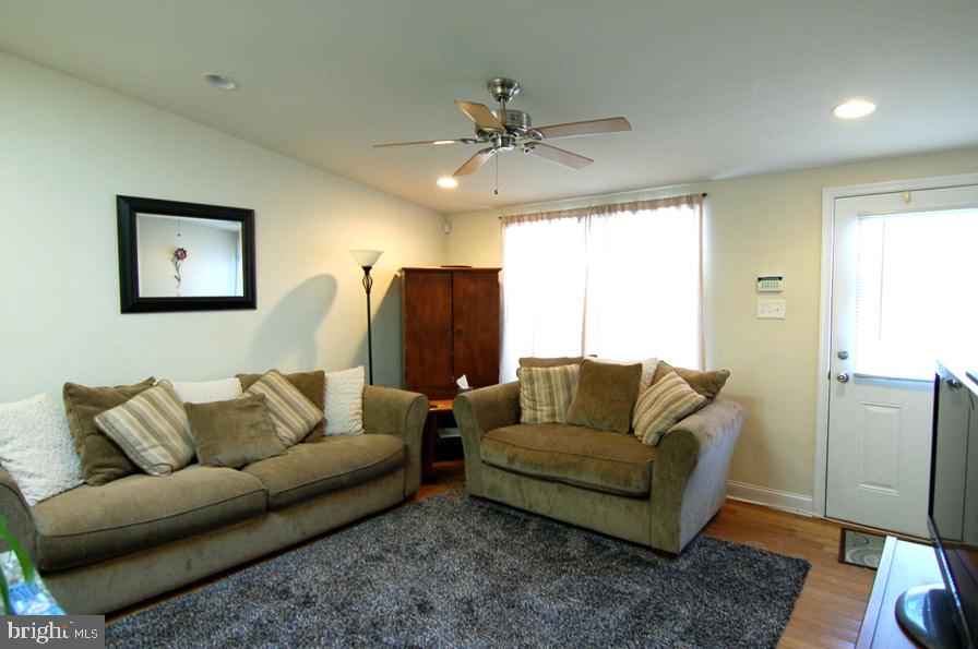359 Lyceum Ave Property Photo 16
