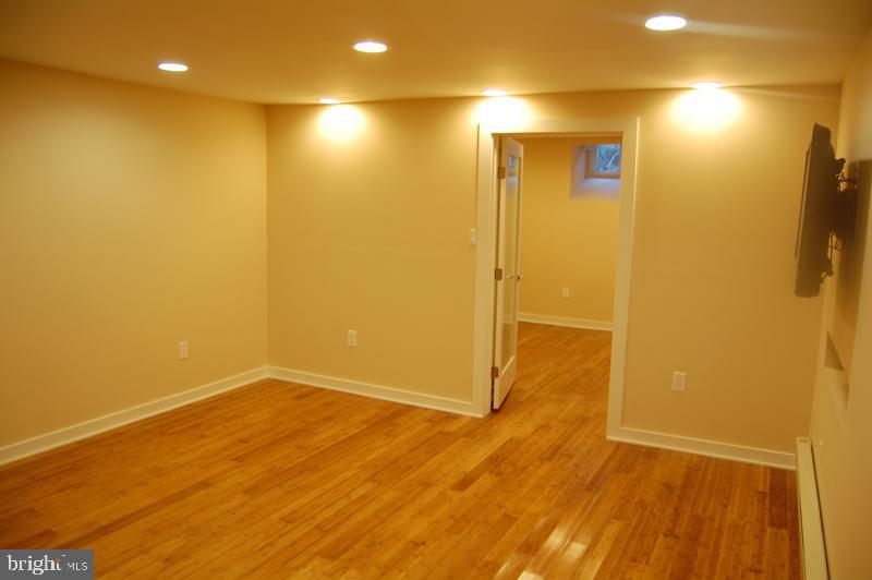 359 Lyceum Ave Property Photo 25