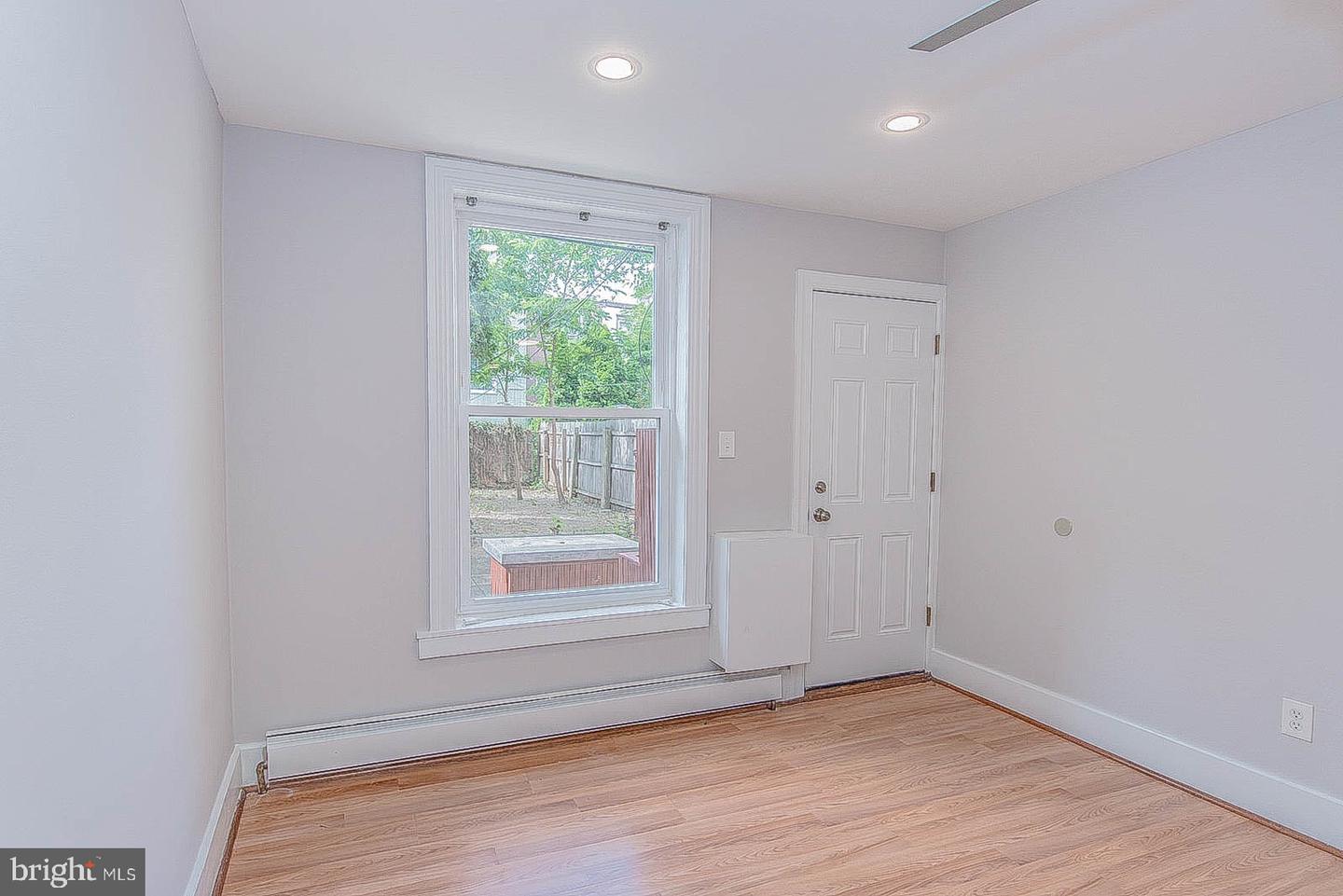 2022 Ogden St Property Photo 14