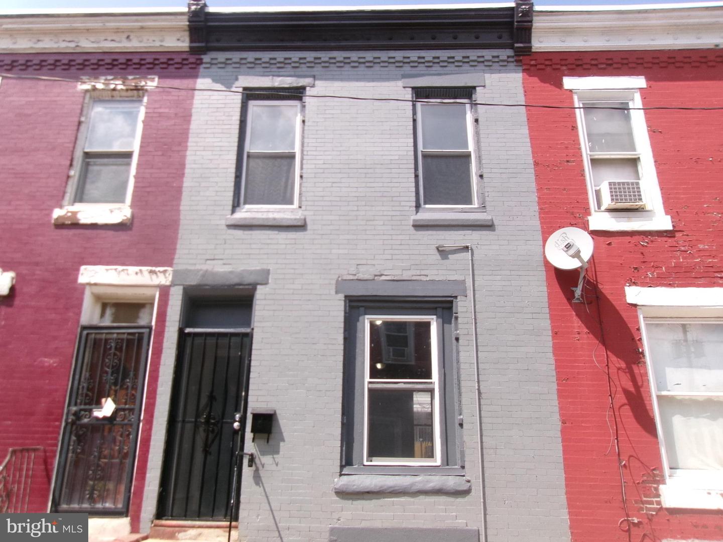 1305 W Rush St Property Photo 1