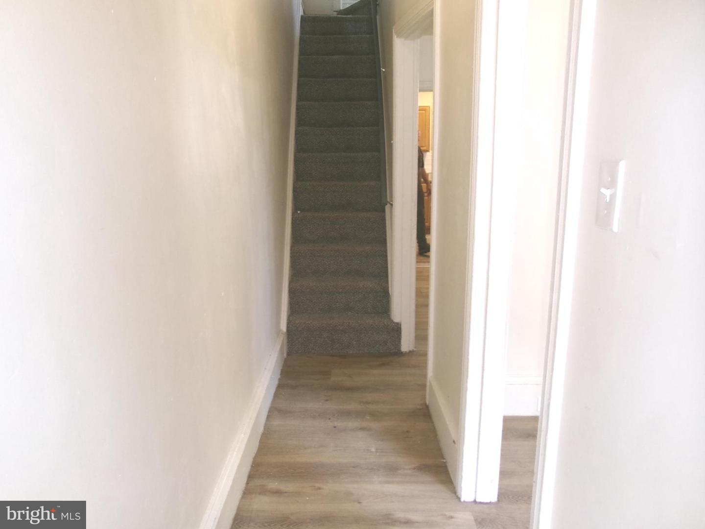 1305 W Rush St Property Photo 2