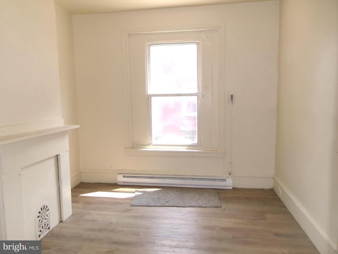 1305 W Rush St Property Photo 4