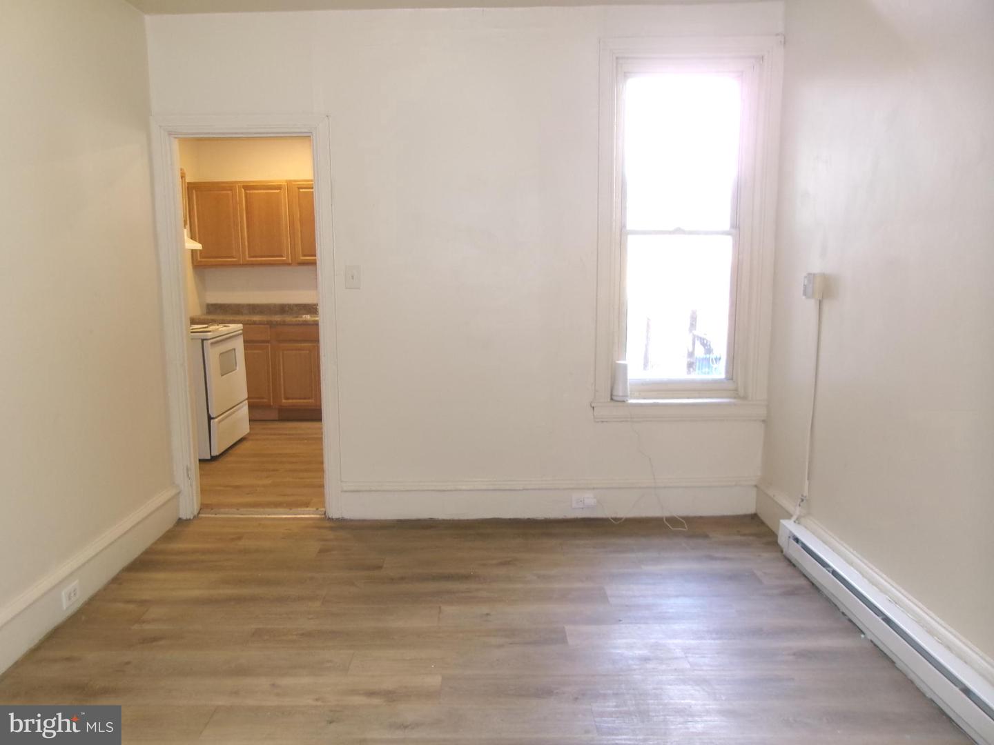 1305 W Rush St Property Photo 8