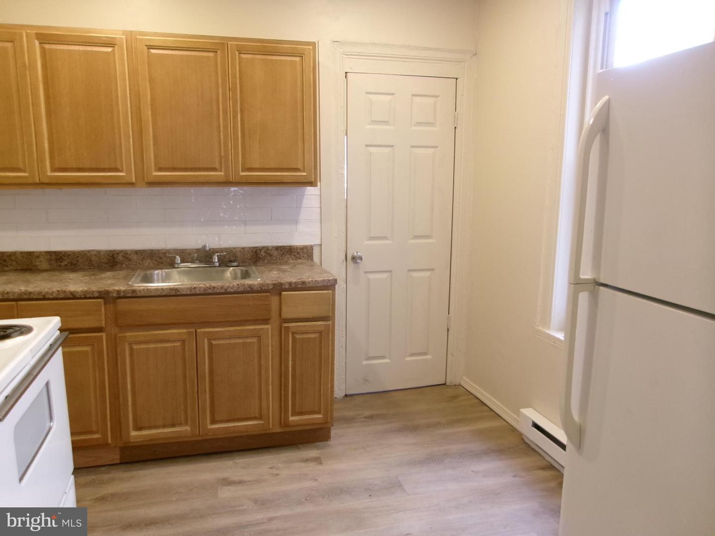 1305 W Rush St Property Photo 9