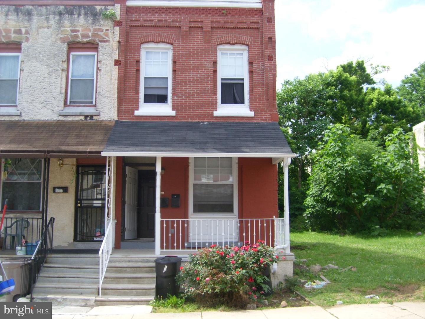 3838 Aspen St Property Photo 1