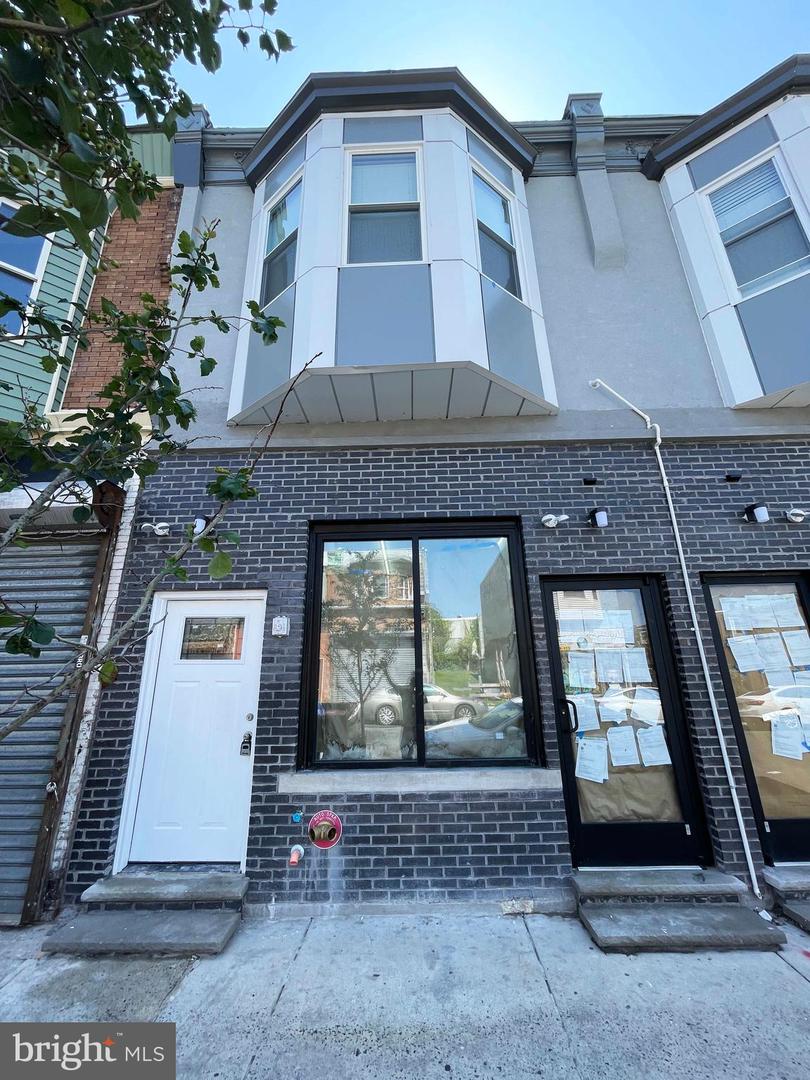 309 S 60TH ST #COMMERCIAL SPACE Property Photo 1