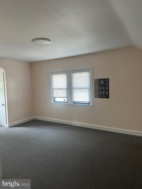 6901 Castor Ave #2nd Floor Property Photo 2
