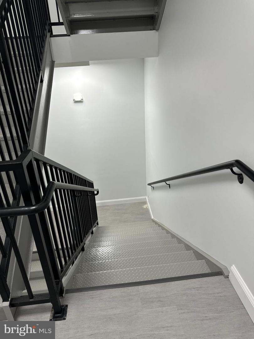 1729 Cottman Ave #202 Property Photo 25