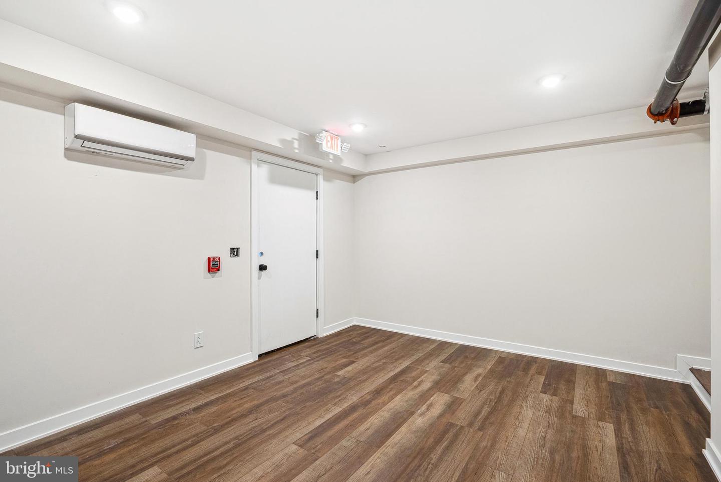 138-40 Tasker St Property Photo 98