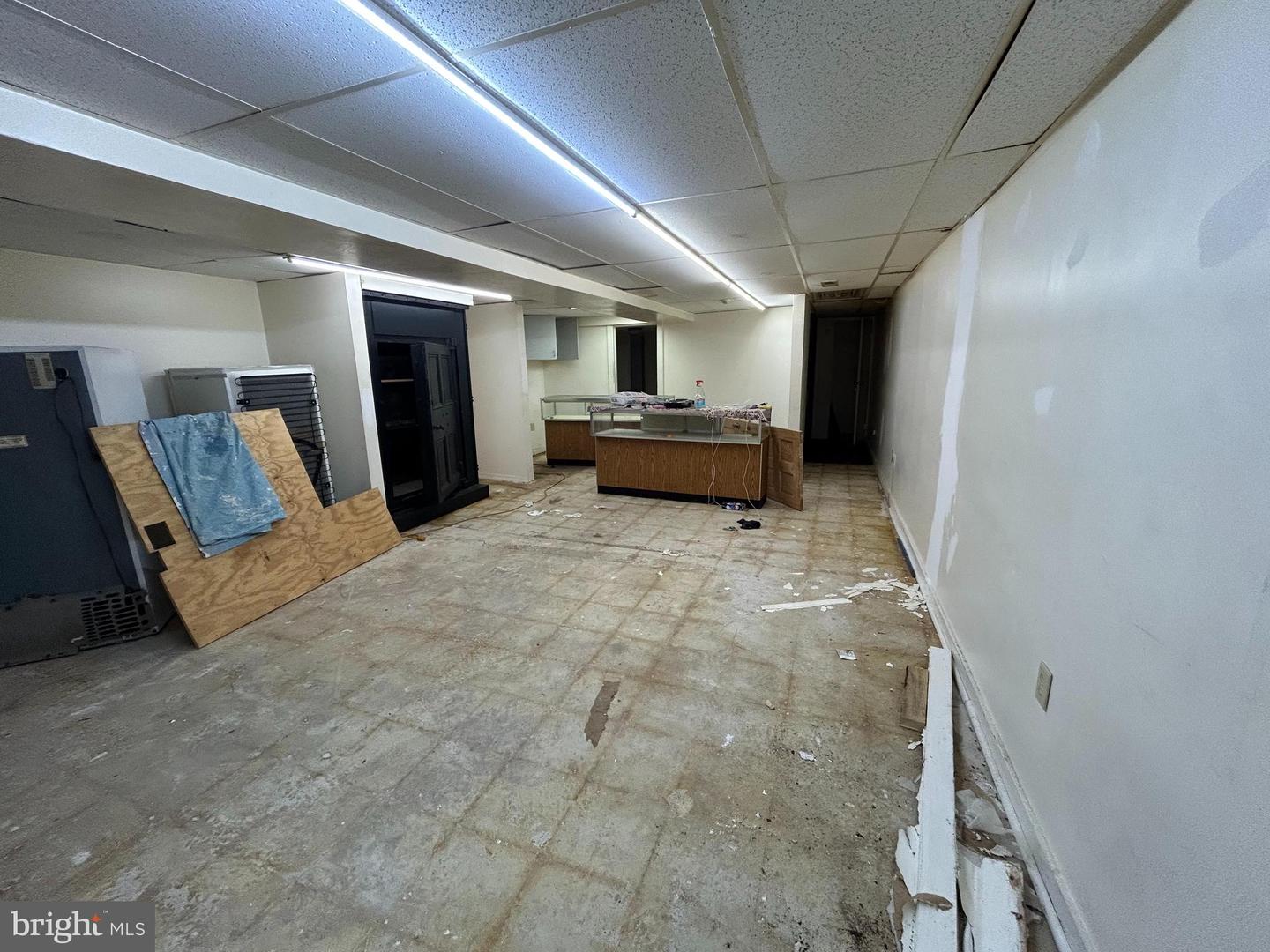 721 Sansom St #2a Property Photo 5
