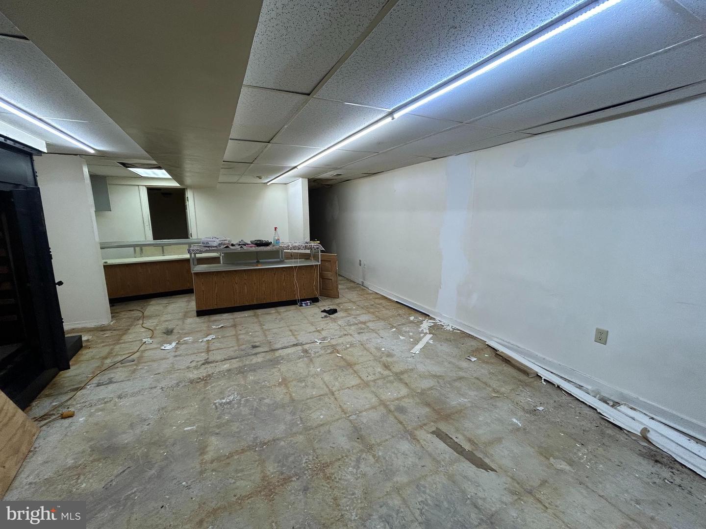 721 Sansom St #2a Property Photo 6