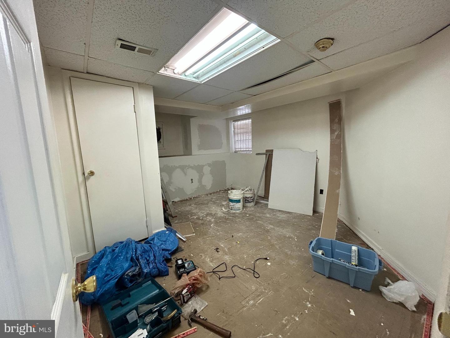 721 Sansom St #2a Property Photo 8