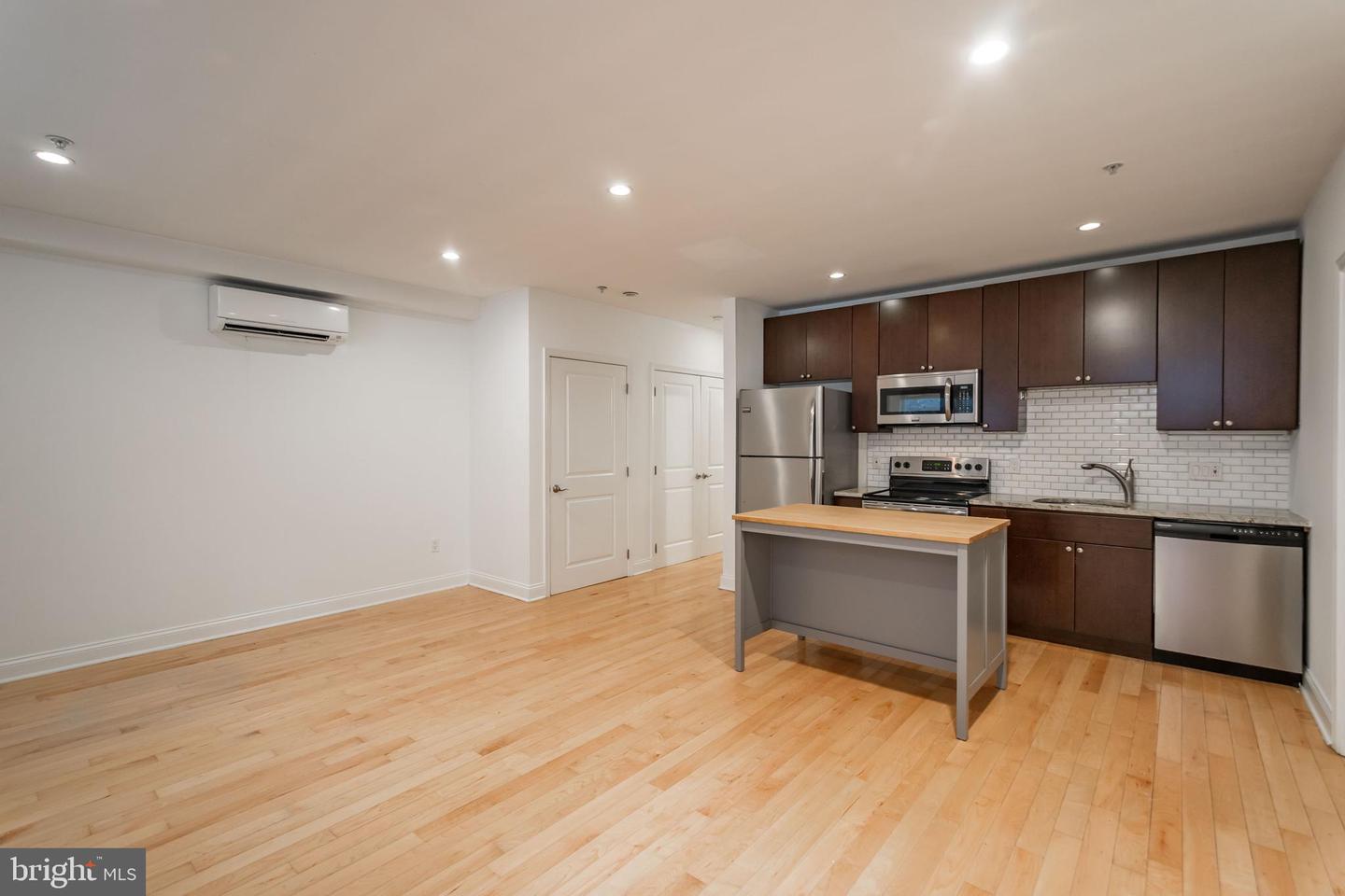 1311 SPRUCE ST #UNIT 501 Property Photo 1