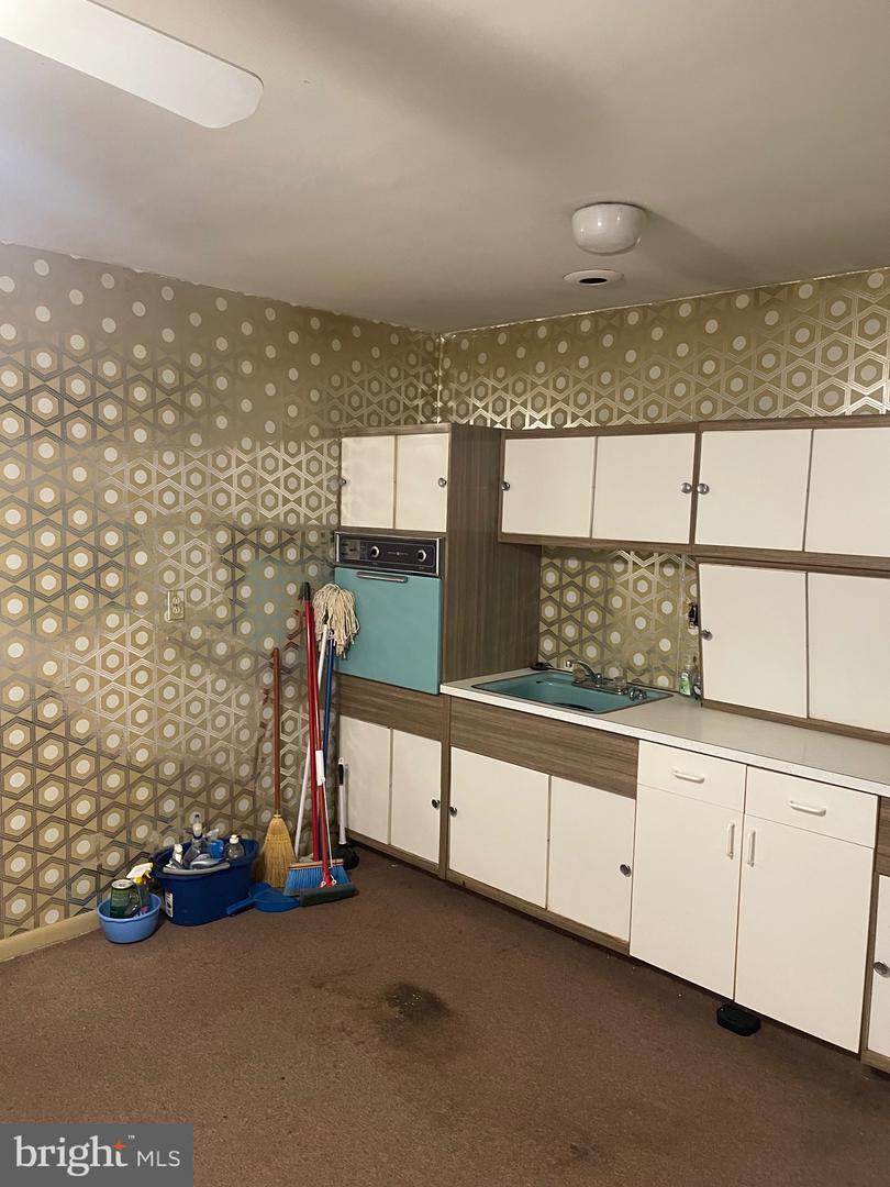 5720 Wissahickon Ave #b-18 Property Photo 16