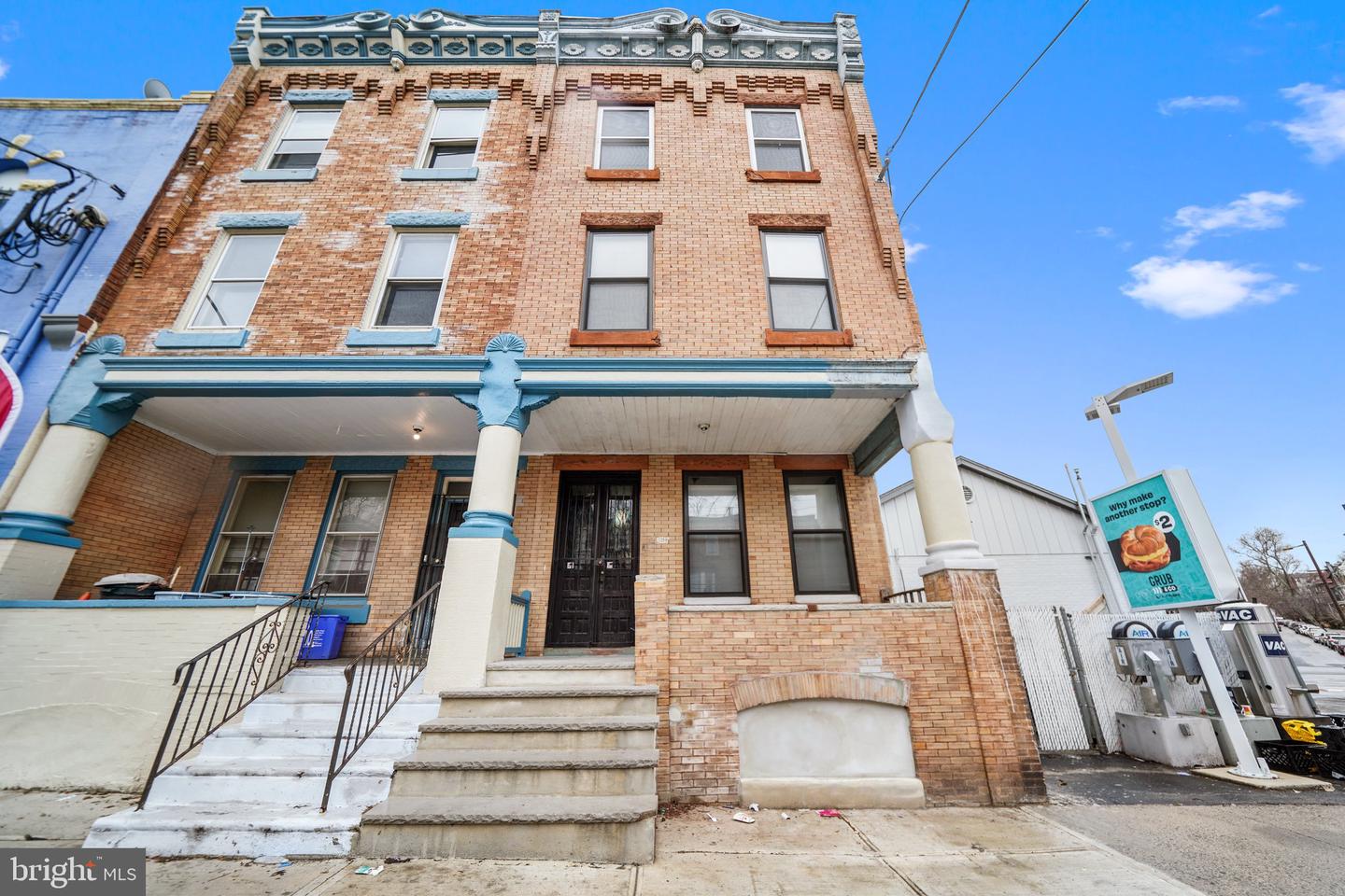 4517 Springfield Ave Property Photo 1