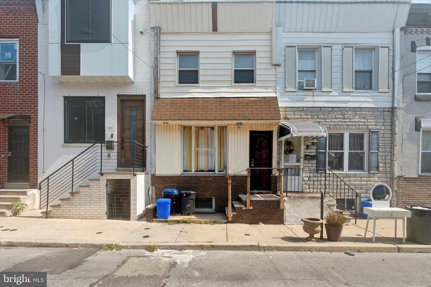 2615 GERRITT ST Property Photo 1