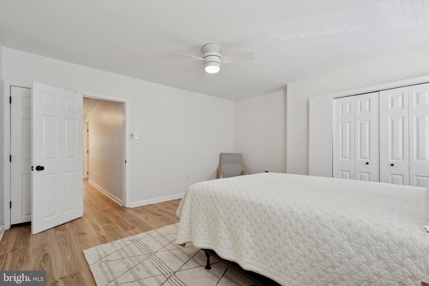 1635 Catharine St Property Photo 15