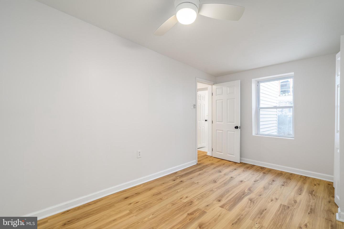1635 Catharine St Property Photo 21