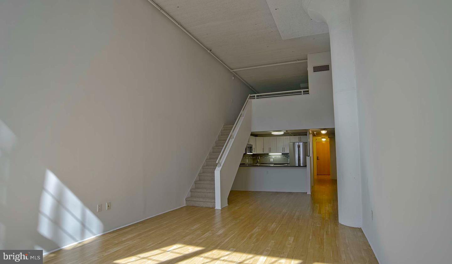 2300 Walnut St #1b-625 Property Photo 4