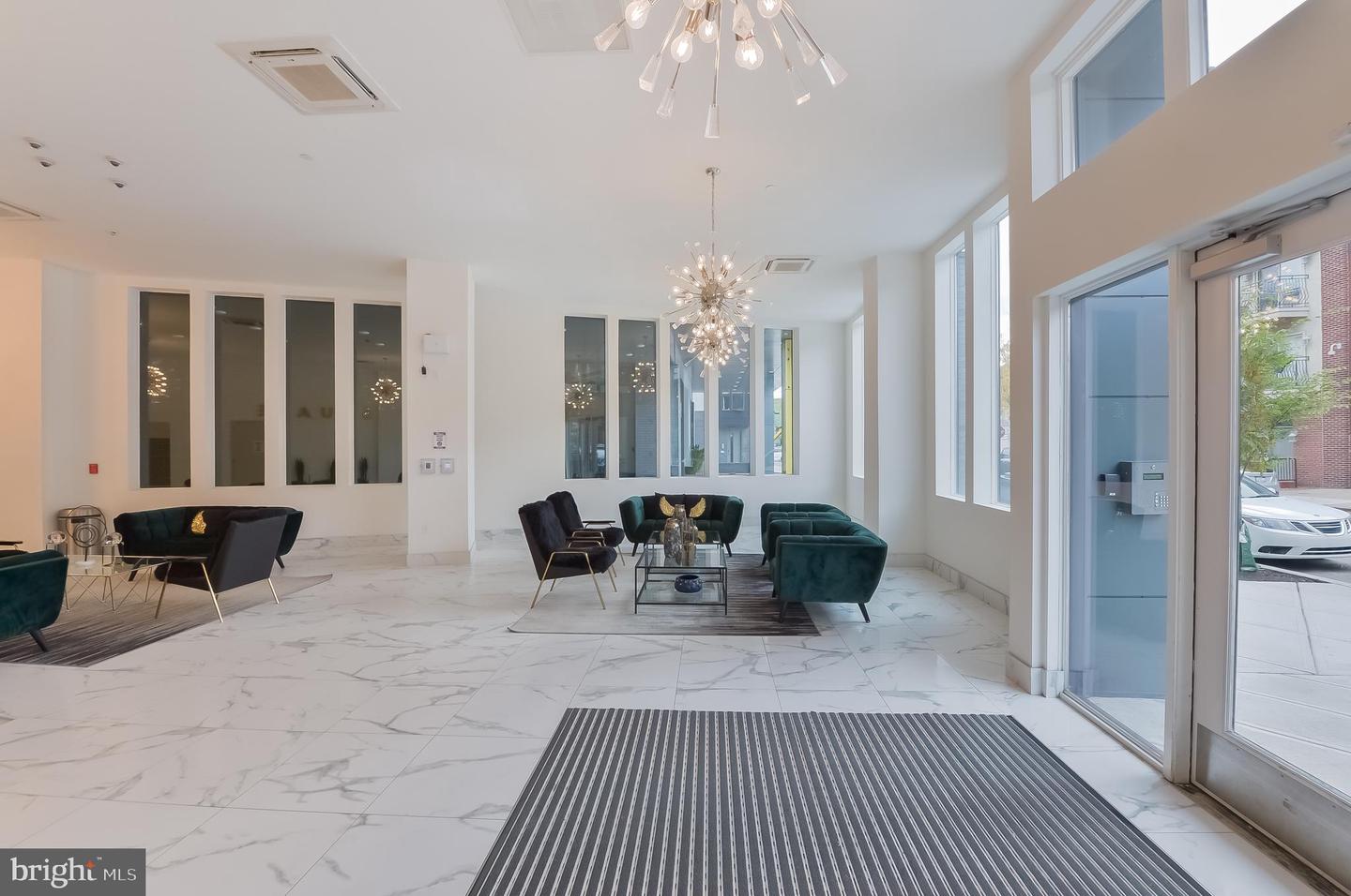 236 Thompson St #b506 Property Photo 7